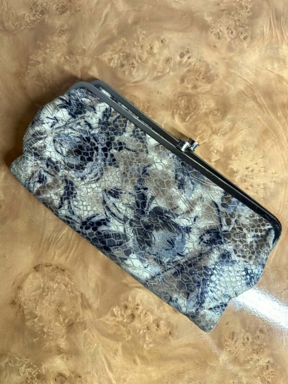 HOBO Metallic Snakeskin Print Leather Frame Clutch Wallet Kiss Lock Gray Tan